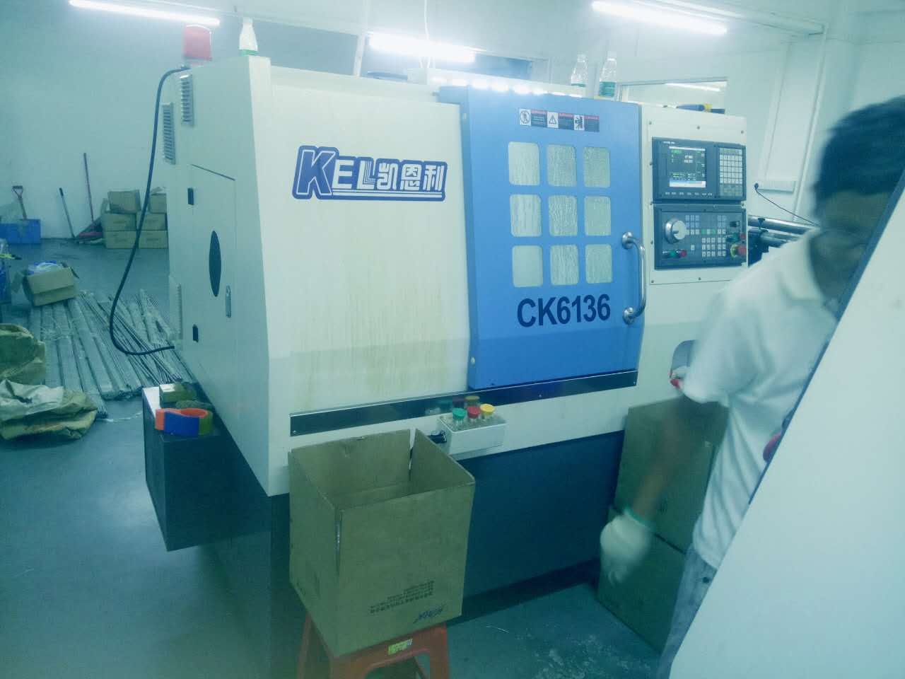 凱恩利機床 CKX6136C (36標準排刀機）∠45斜床身高配置數(shù)控車床。
